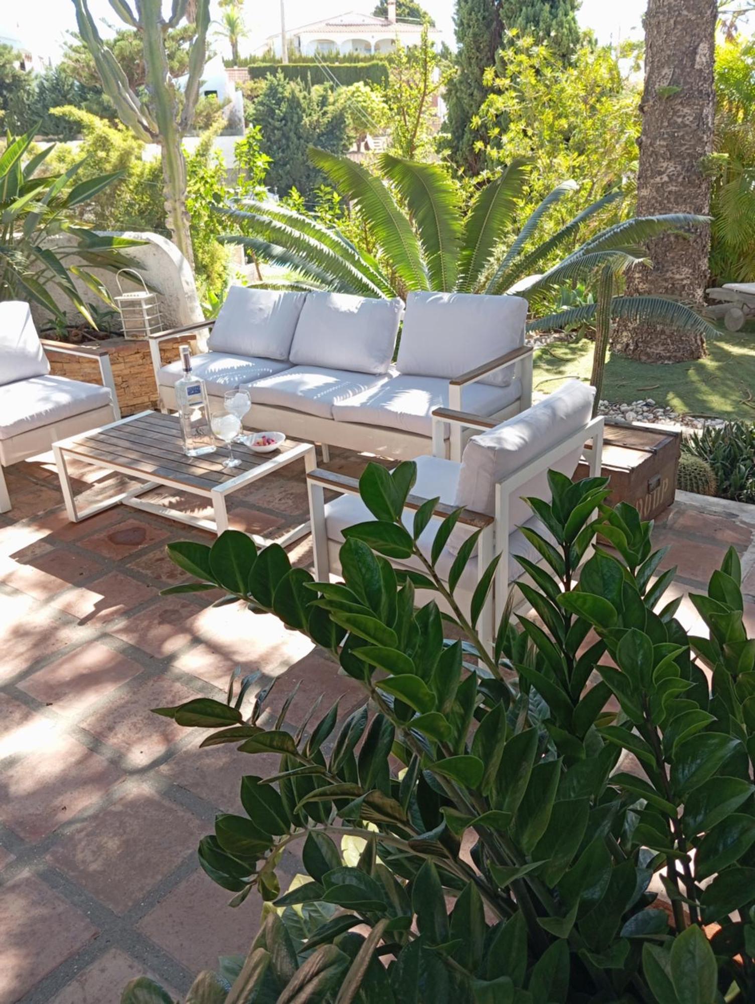 Habitaciones En Casa Miguel Caleta De Velez Exterior photo